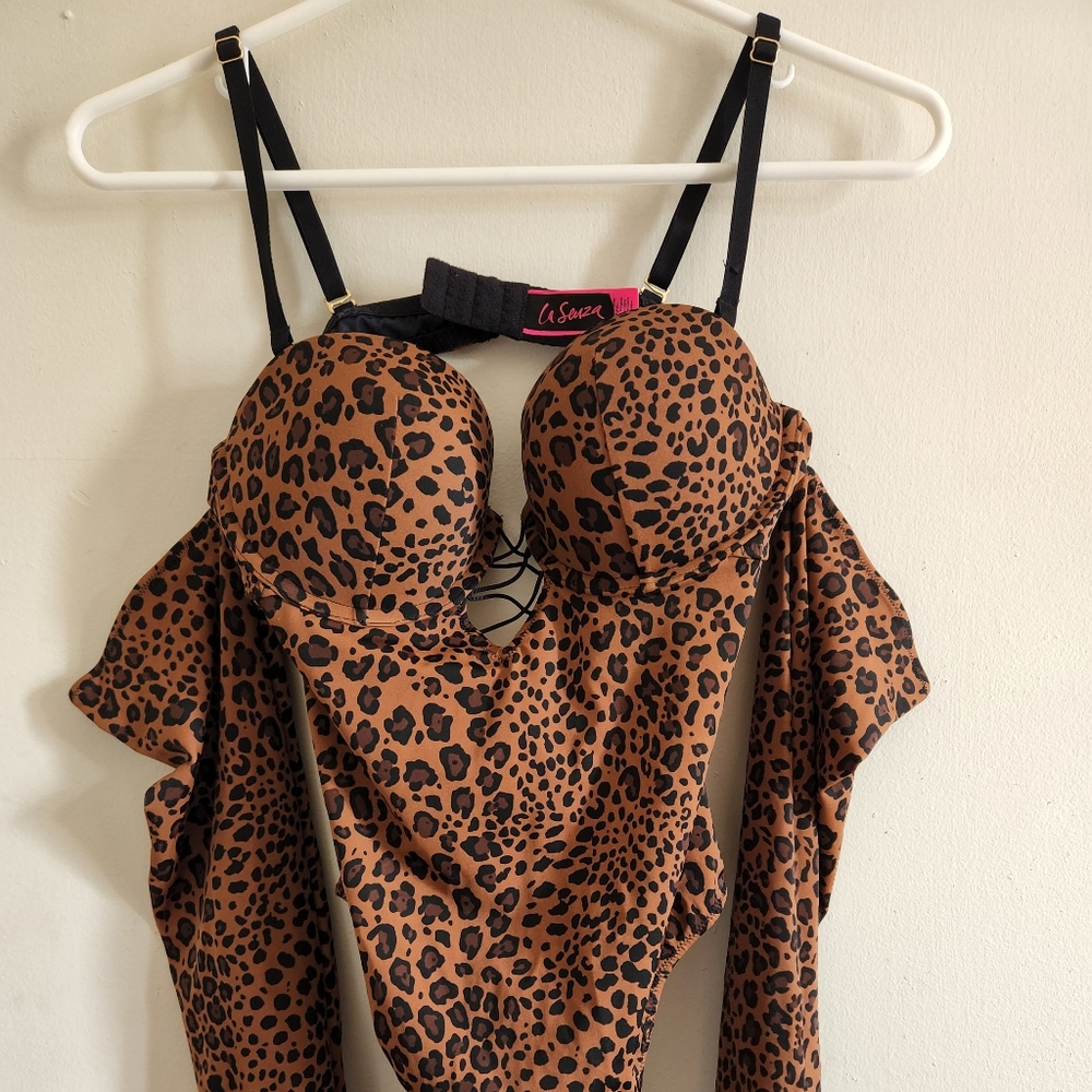 La Senza lingerie, swimwear